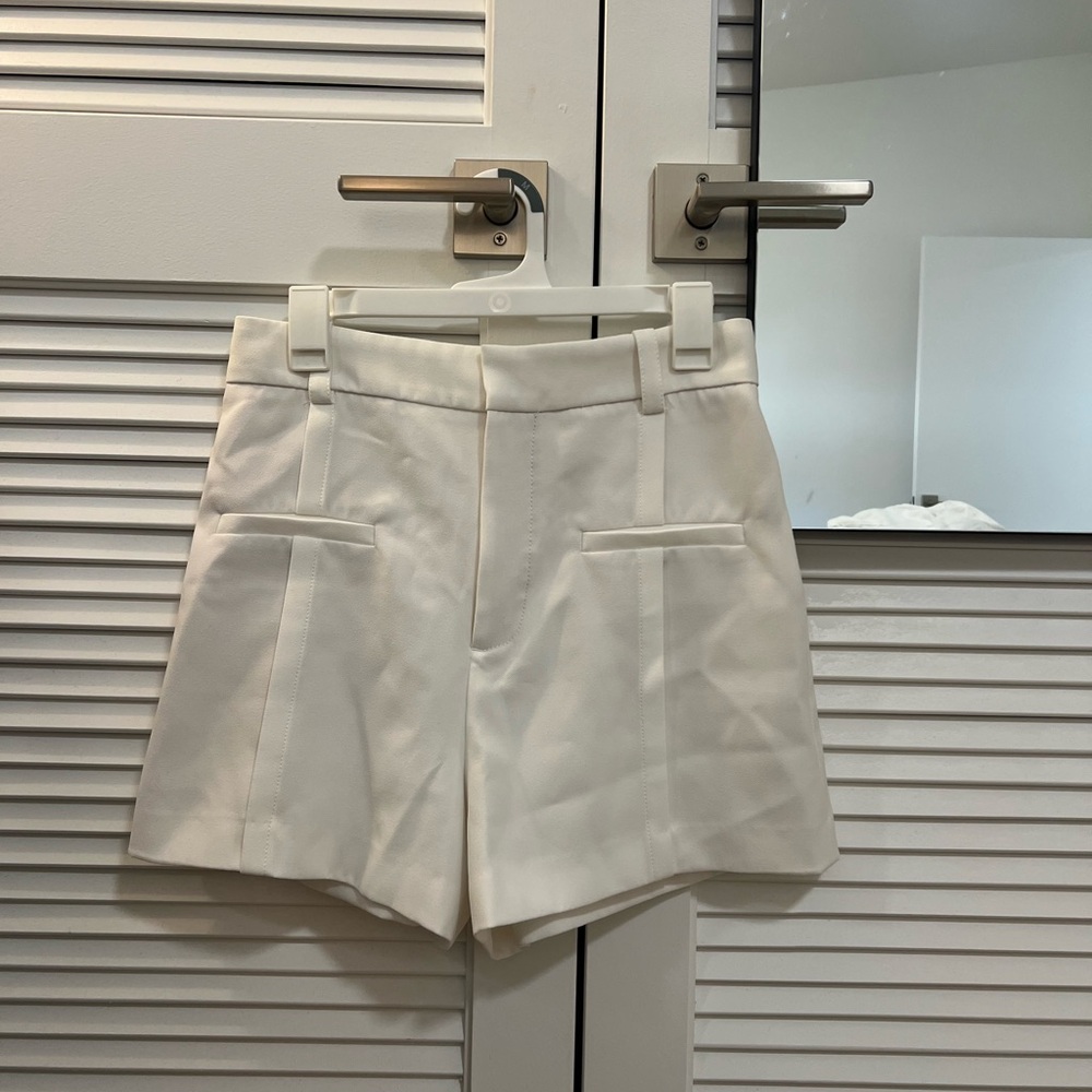 Zara Women's Dress Shorts